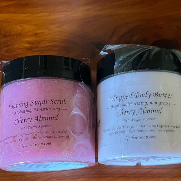 Cherry Almond Bath Set - Pink and White - Picture 1 of 7